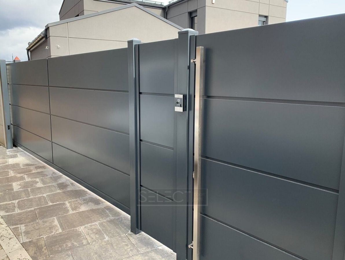 Роздвижні ворота - відкатні автоматичні в'їзні системи для будинку - металеві оцинковані брами
